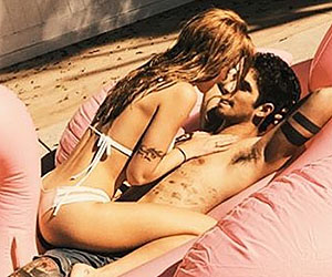 tab/thumbs/bella-thorne/name.png Sex Tape