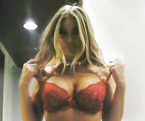 tab/thumbs/carmen-electra/name.png Sex Tape